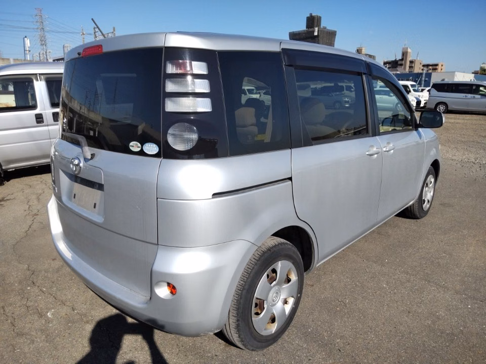 TOYOTA SIENTA