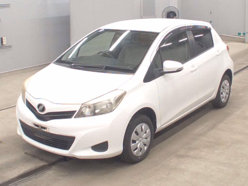 TOYOTA VITZ