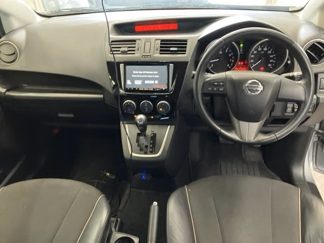 NISSAN LAFESTA
