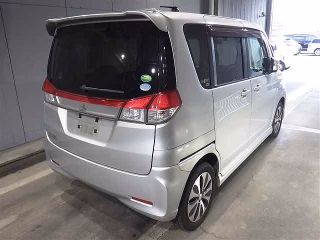 MITSUBISHI DELICA D:2