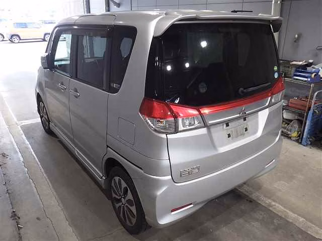 MITSUBISHI DELICA D:2