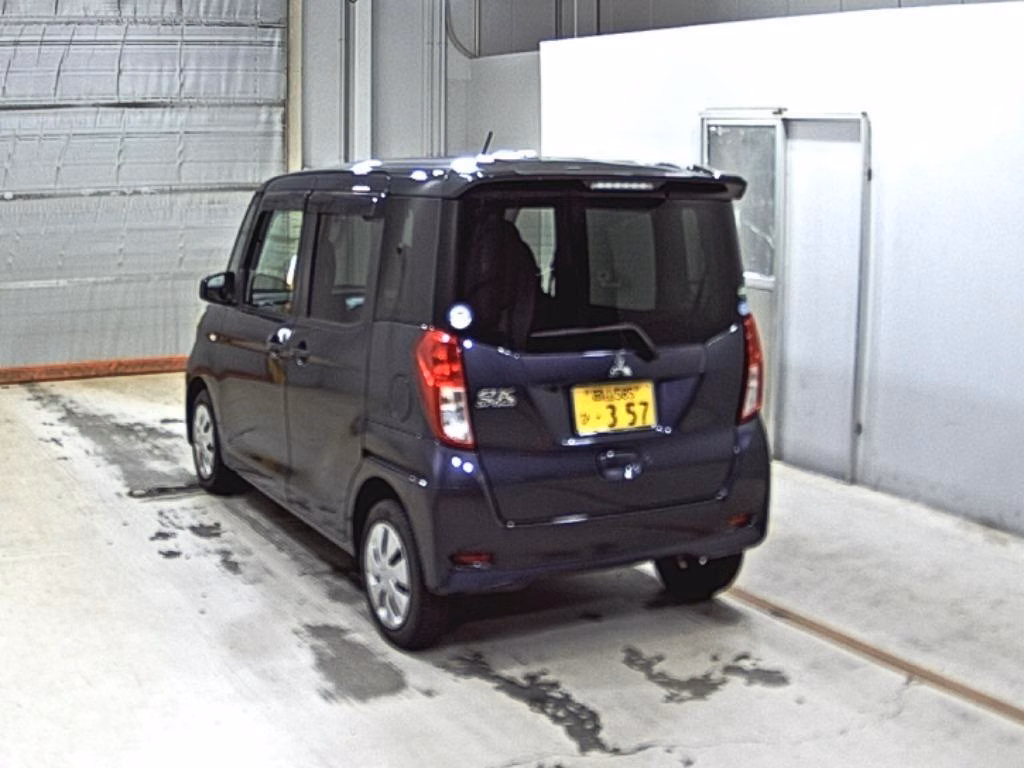 MITSUBISHI EK SPACE