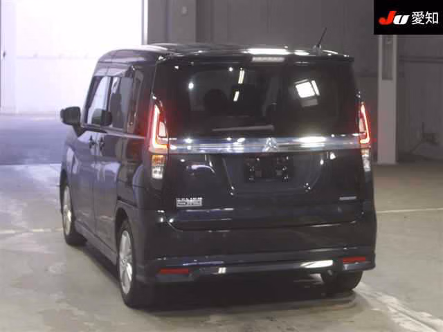 MITSUBISHI DELICA D:2