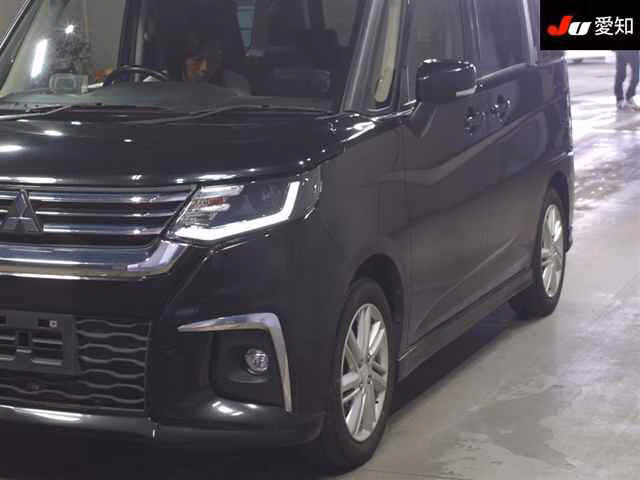 MITSUBISHI DELICA D:2