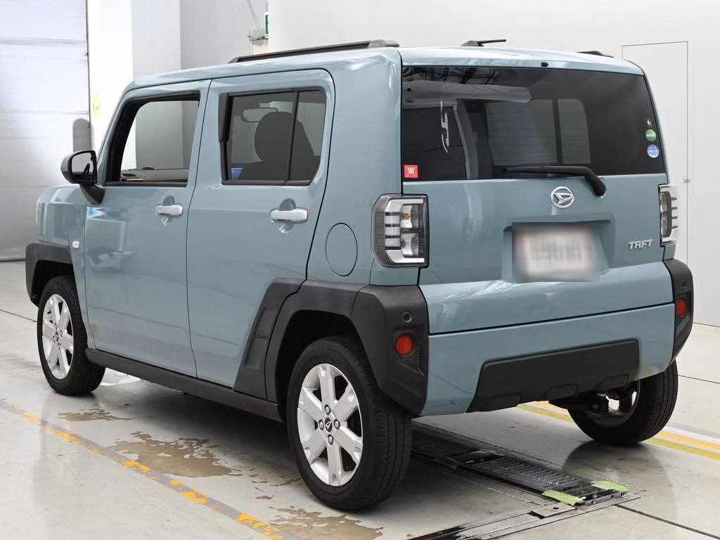 DAIHATSU TAFT