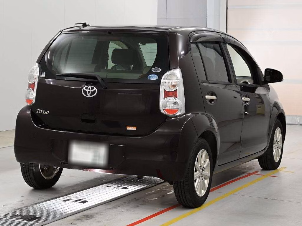 TOYOTA PASSO
