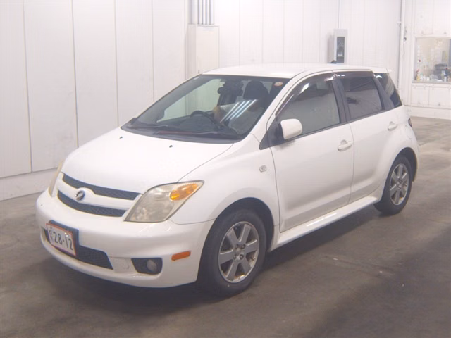 TOYOTA IST