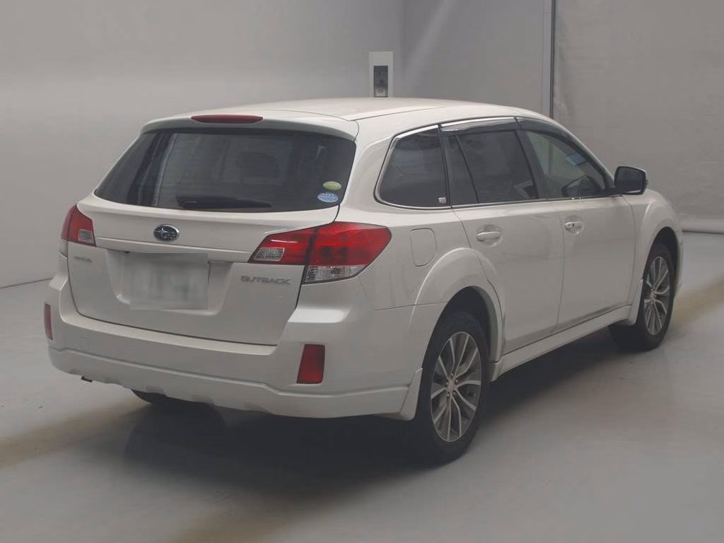 SUBARU OUTBACK