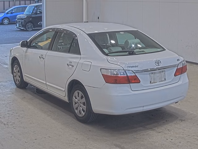 TOYOTA PREMIO