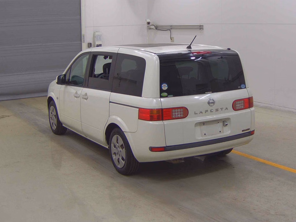 NISSAN LAFESTA