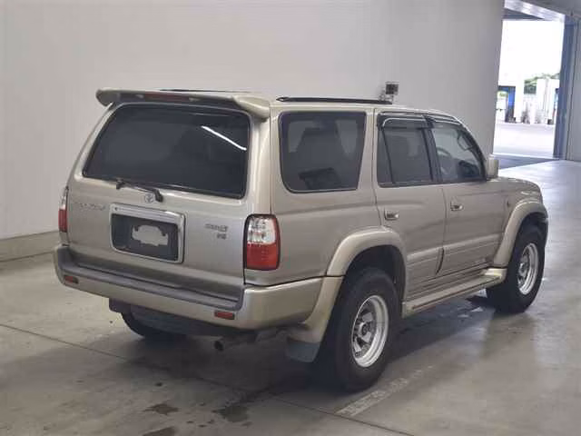 TOYOTA HILUX SURF