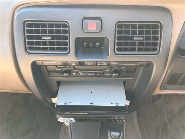 TOYOTA HILUX SURF