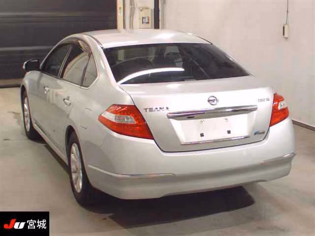 NISSAN TEANA