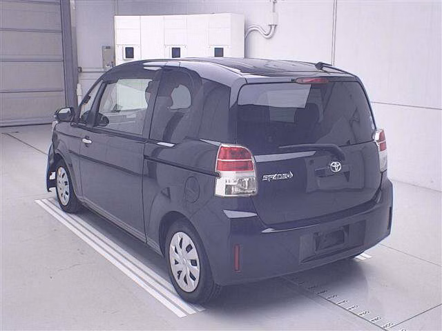 TOYOTA SPADE