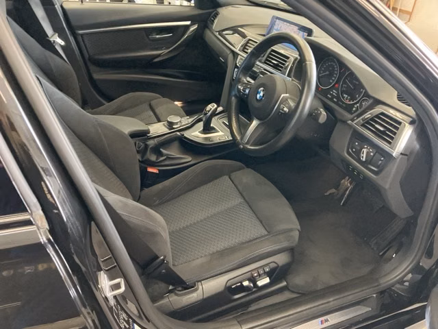 BMW 3-SERIES