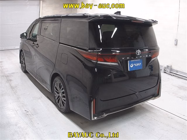 TOYOTA VELLFIRE
