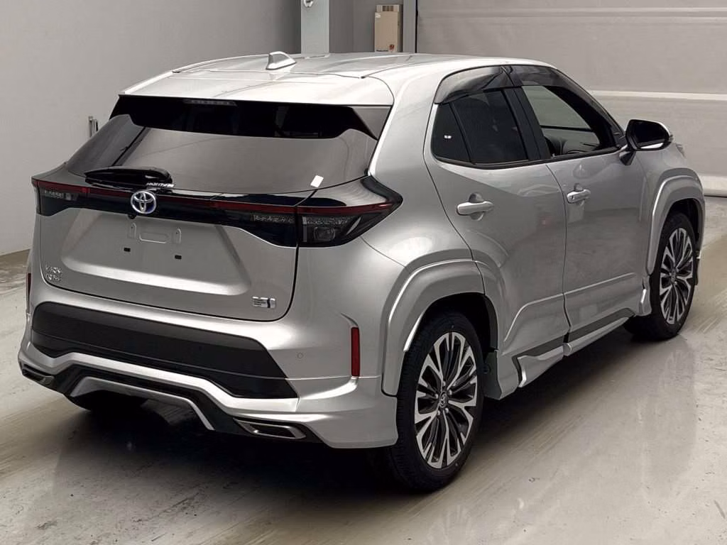 TOYOTA YARIS CROSS