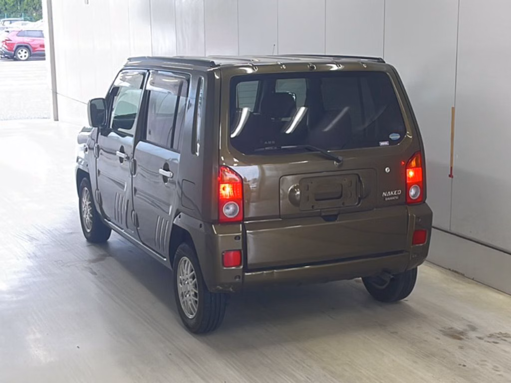 DAIHATSU NAKED
