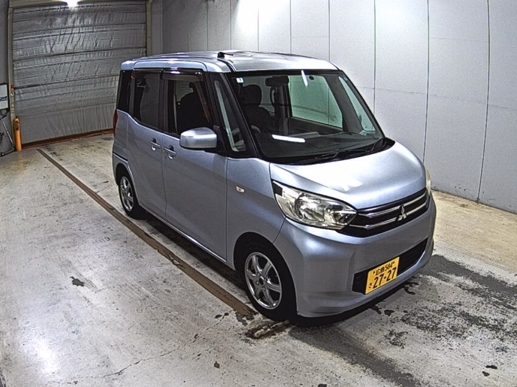 MITSUBISHI EK SPACE