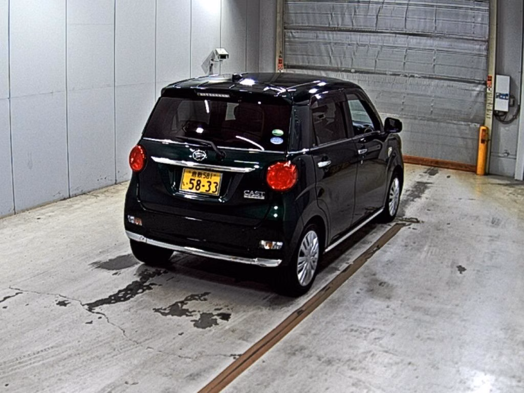 DAIHATSU CAST