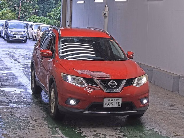 NISSAN X-TRAIL