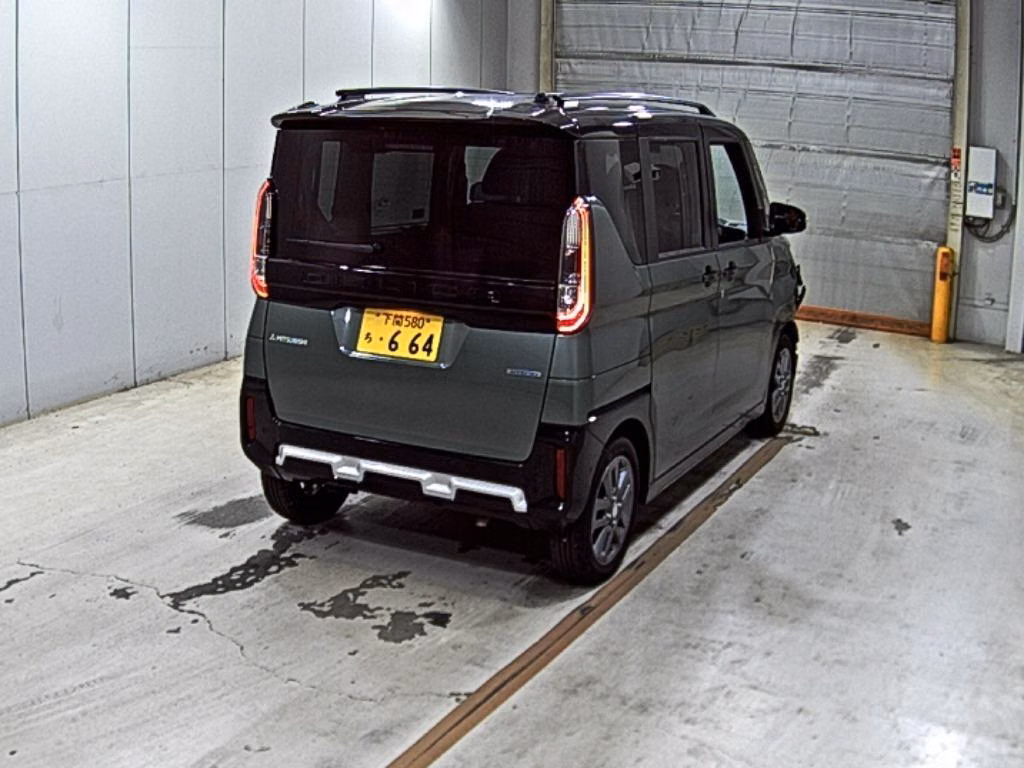 MITSUBISHI DELICA MINI