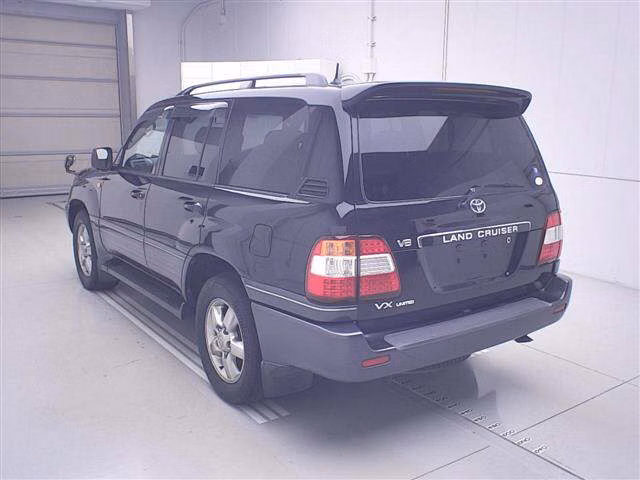 TOYOTA LAND CRUISER