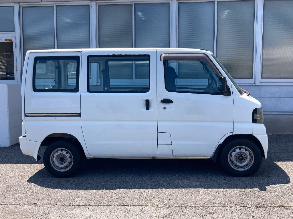 MITSUBISHI MINICAB