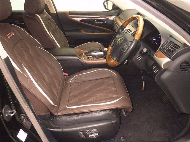 LEXUS LS460