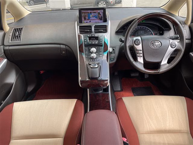 TOYOTA SAI
