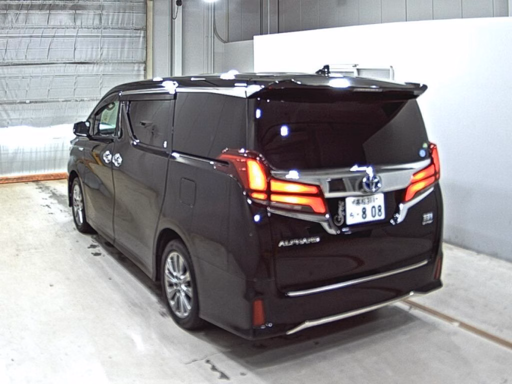 TOYOTA ALPHARD