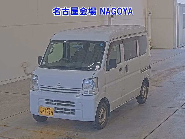 MITSUBISHI MINICAB