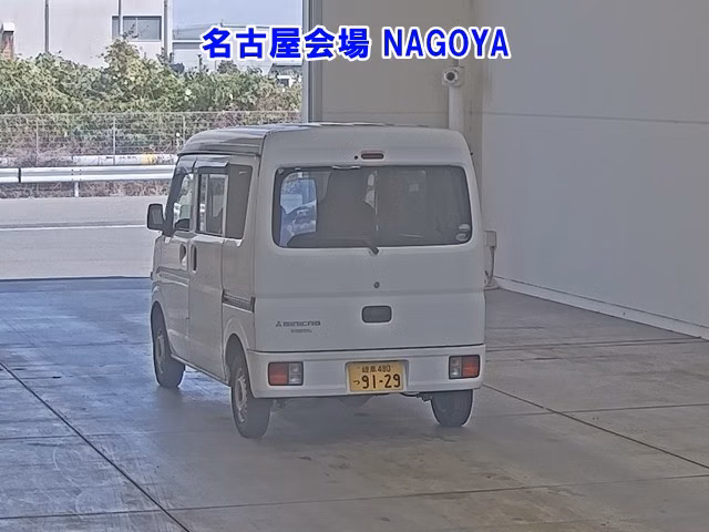 MITSUBISHI MINICAB