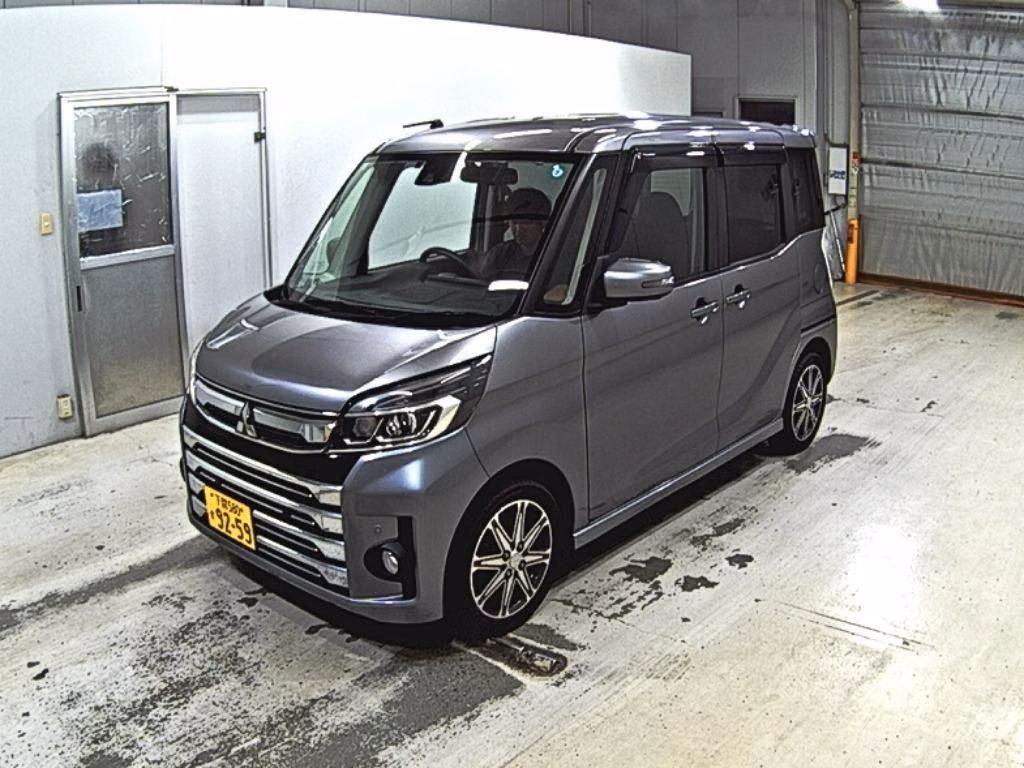 MITSUBISHI EK SPACE