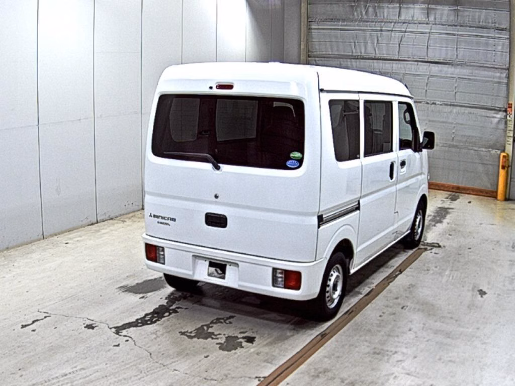 MITSUBISHI MINICAB