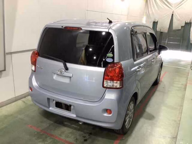 TOYOTA PORTE
