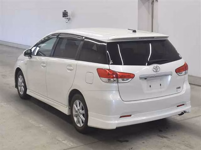 TOYOTA WISH
