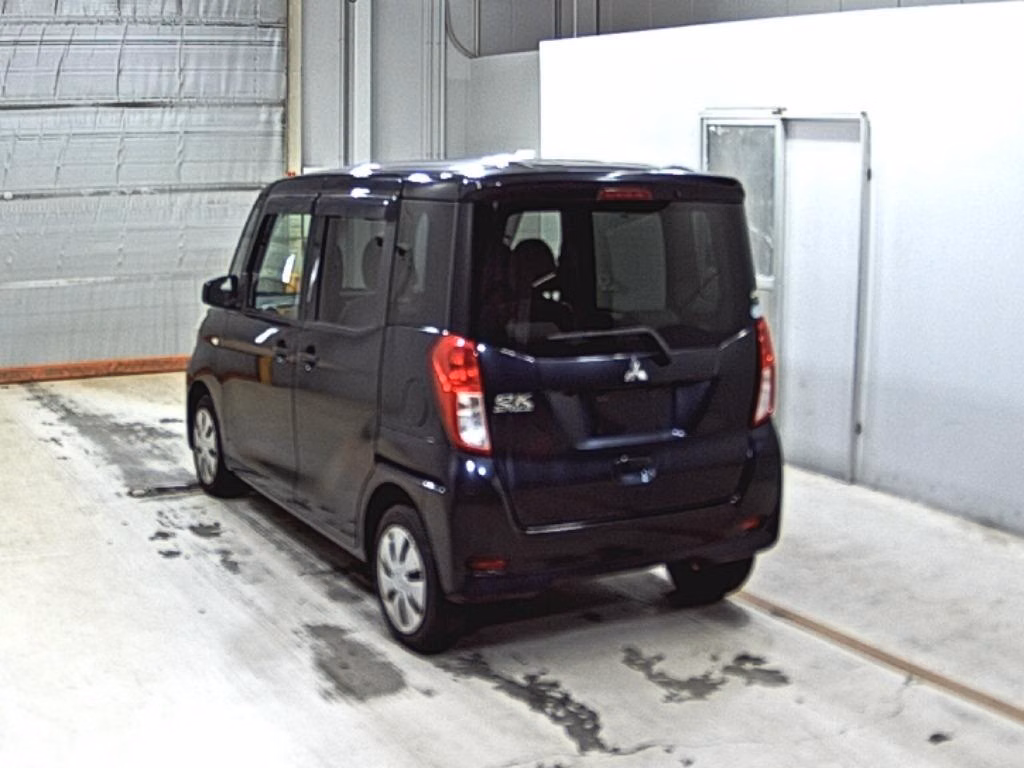 MITSUBISHI EK SPACE