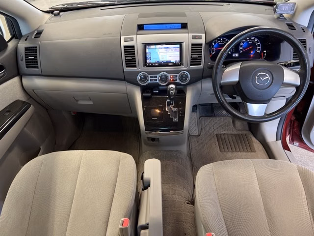 MAZDA MPV