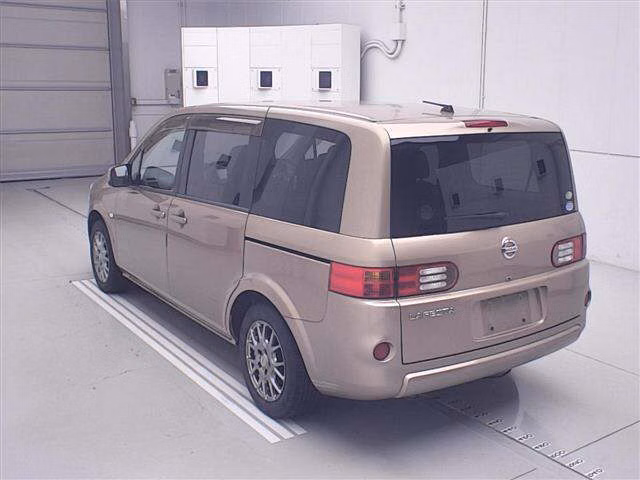 NISSAN LAFESTA