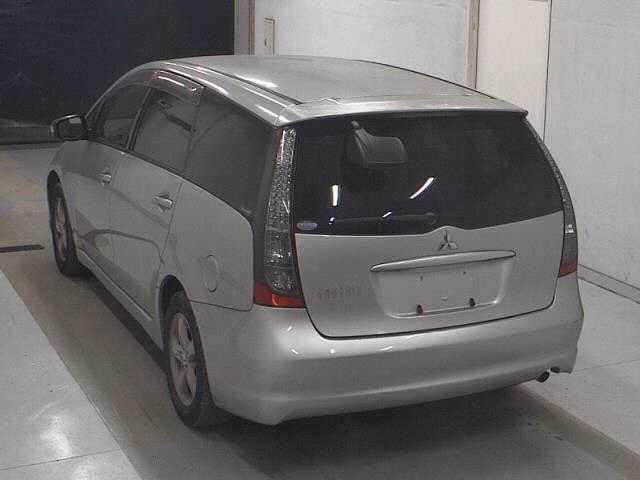 MITSUBISHI GRANDIS
