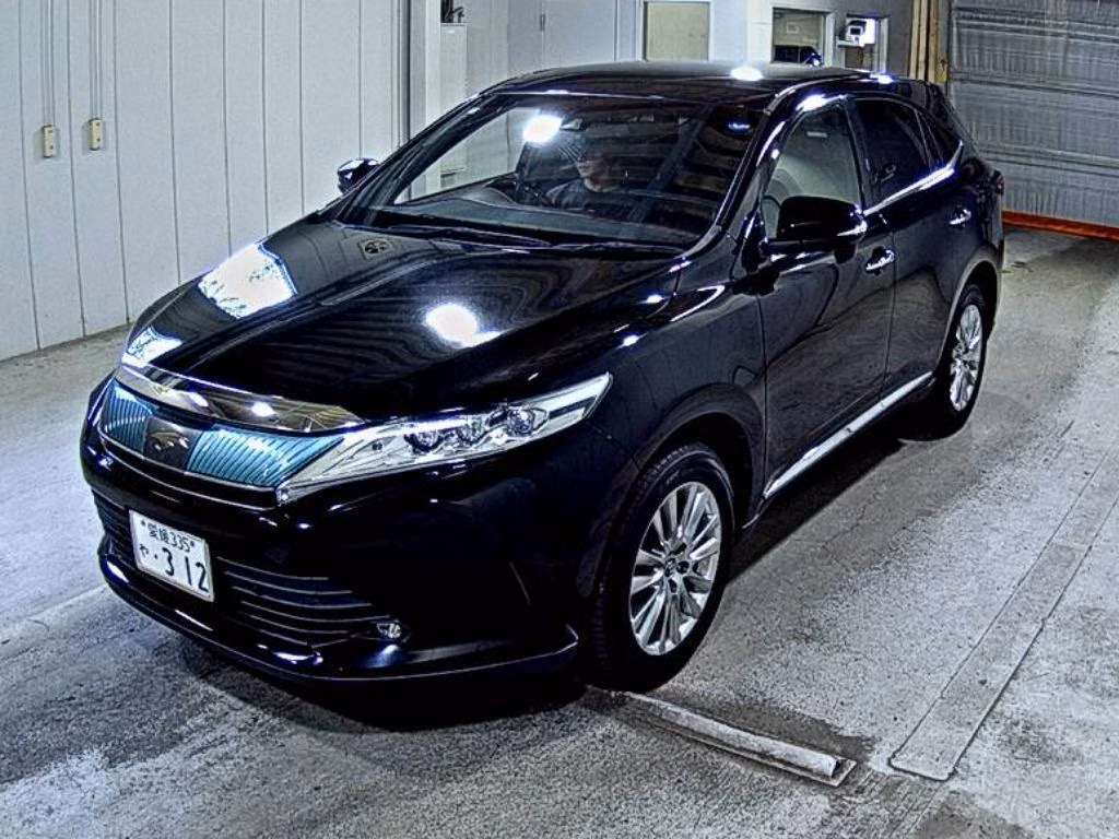 TOYOTA HARRIER