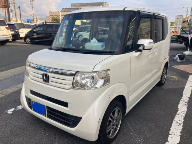 HONDA N-BOX