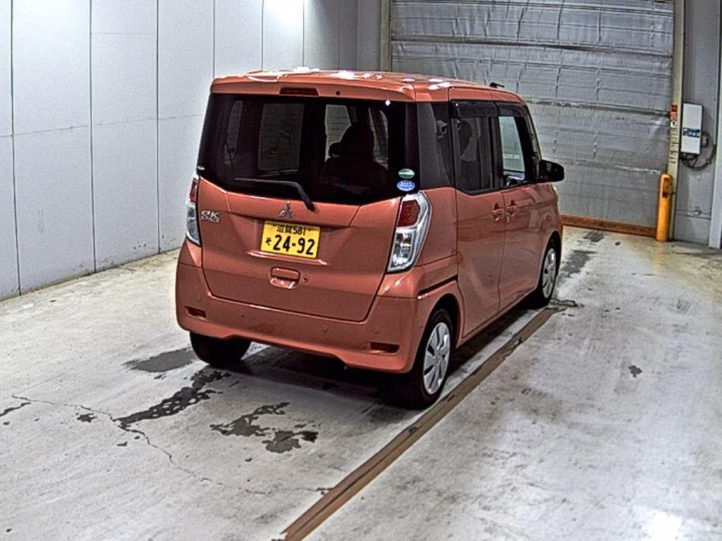 MITSUBISHI EK SPACE