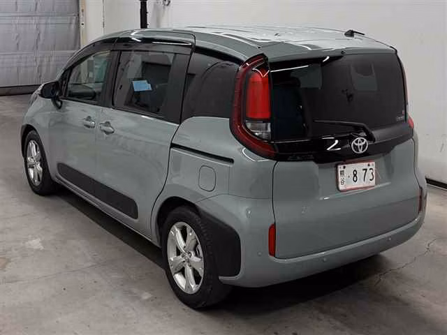 TOYOTA SIENTA