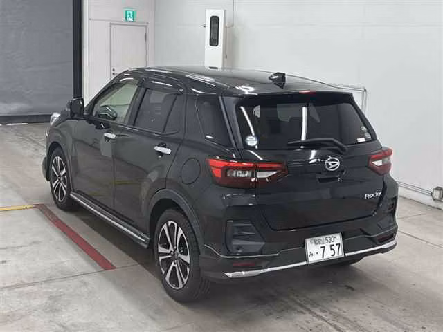 DAIHATSU ROCKY