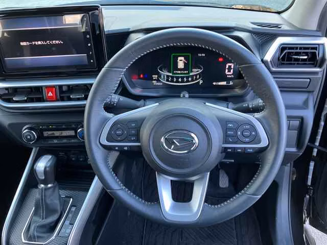 DAIHATSU ROCKY