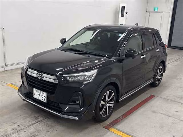 DAIHATSU ROCKY