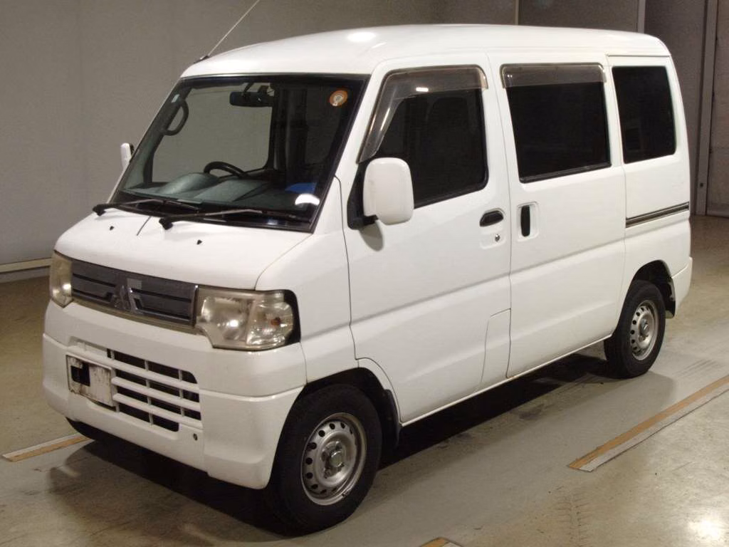 MITSUBISHI MINICAB