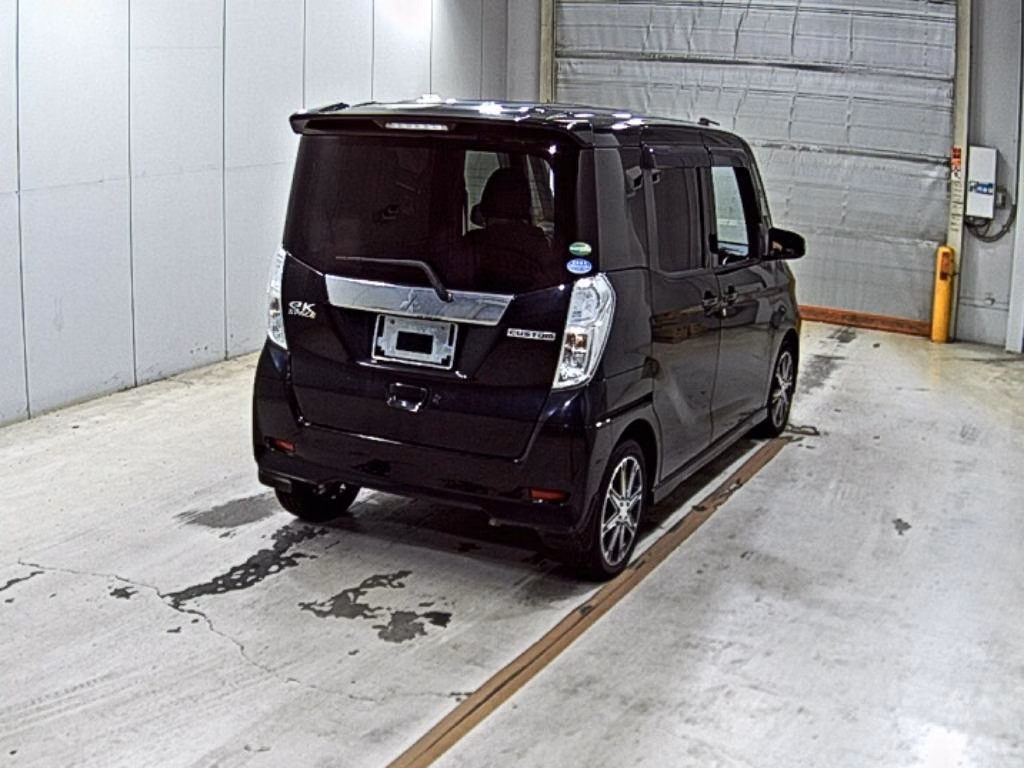 MITSUBISHI EK SPACE